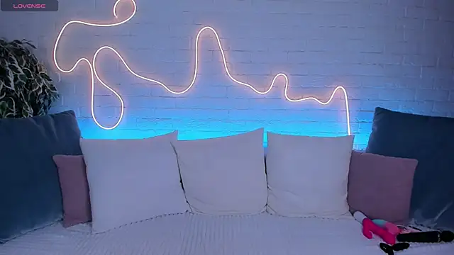 Snapshot of rossy_babe_ chatting on 02/05/25, 06:13 rossy babe online show from 02/05/25, 06:13