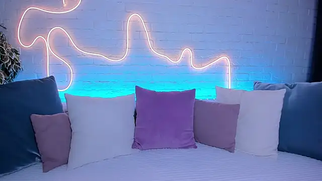 Snapshot of rossy_babe_ chatting on 09/11/25, 12:22 rossy babe online show from 09/11/25, 12:22