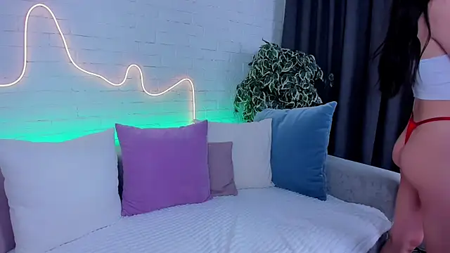 Snapshot of rossy_babe_ chatting on 11/14/25, 11:57 rossy babe online show from 11/14/25, 11:57