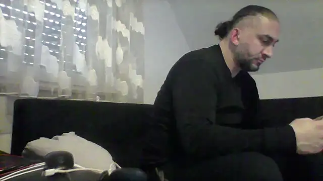 Snapshot of NewyorkDimi chatting on 03/15/25, 06:47 NewyorkDimi online show from 03/15/25, 06:47
