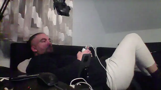 NewyorkDimi online show from 02/11/26, 02:27