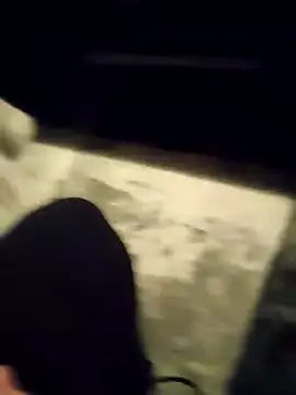 Snapshot of Warumnicht1980 chatting on 03/21/25, 12:18 Warumnicht1980 online show from 03/21/25, 12:18