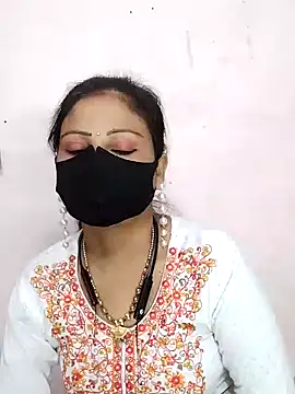 Snapshot of pujabhabi51 chatting on 01/20/25, 04:34 pujabhabi51 online show from 01/20/25, 04:34