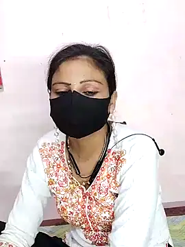 Snapshot of pujabhabi51 chatting on 01/21/25, 01:39 pujabhabi51 online show from 01/21/25, 01:39