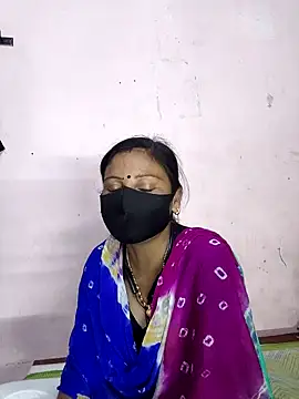 Snapshot of pujabhabi51 chatting on 02/20/25, 08:03 pujabhabi51 online show from 02/20/25, 08:03