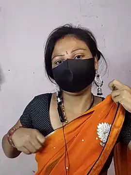 Snapshot of pujabhabi51 chatting on 03/03/25, 01:31 pujabhabi51 online show from 03/03/25, 01:31