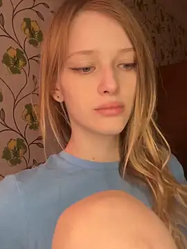 Evvie Summn1 online show from 05/16/26, 02:27