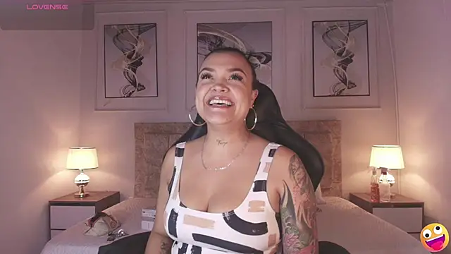 Snapshot of lyn_adamns chatting on 02/17/25, 10:03 lyn adamns online show from 02/17/25, 10:03