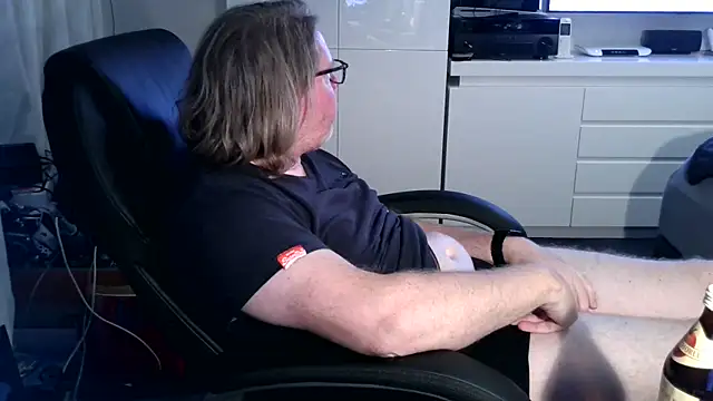 VSteph online show from 10/22/25, 10:31