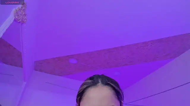 Snapshot of PandoraRider chatting on 12/04/25, 02:59 PandoraRider online show from 12/04/25, 02:59