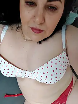 Snapshot of Tamara1955 chatting on 02/16/25, 01:05 Tamara1955 online show from 02/16/25, 01:05