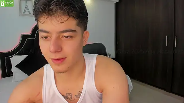 Snapshot of MaxxiCruz chatting on 03/06/25, 01:37 MaxxiCruz online show from 03/06/25, 01:37