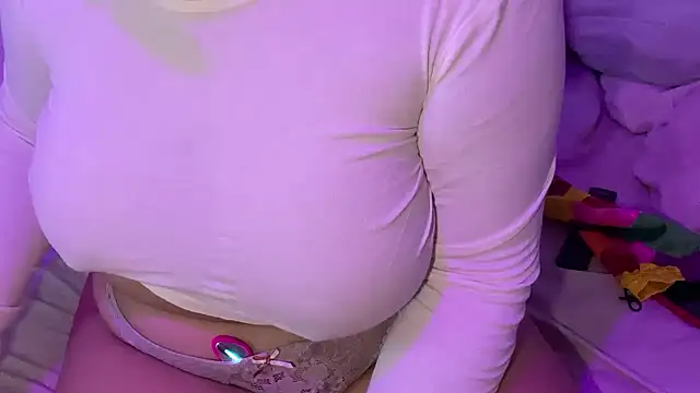 hannahcdmx online show from 10/07/25, 02:31