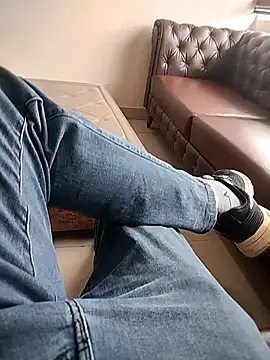 Delhi28 online show from 07/18/26, 05:33
