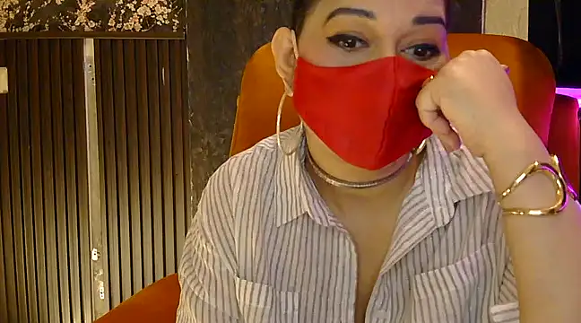 fabdemira online show from 02/15/25, 10:10