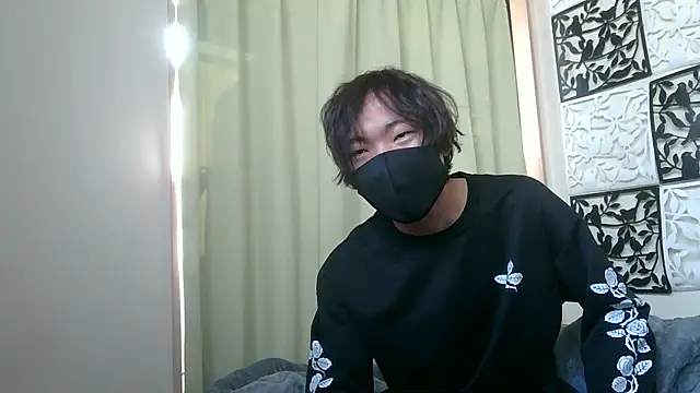 Snapshot of UKI06 chatting on 12/04/24, 05:05 UKI06 online show from 12/04/24, 05:05