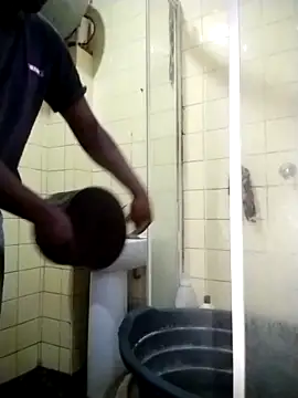 Polygamist online show from 11/05/25, 04:56