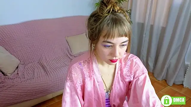 Hello Vivienne online show from 09/11/25, 10:48