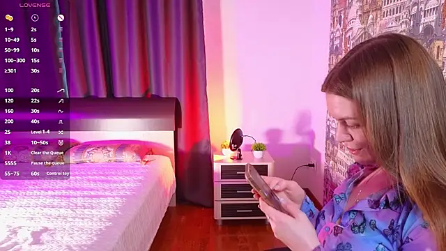 Snapshot of Lovella_Lips chatting on 02/07/25, 11:23 Lovella Lips online show from 02/07/25, 11:23