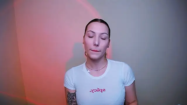 VanessaMay  online show from 12/24/24, 09:33