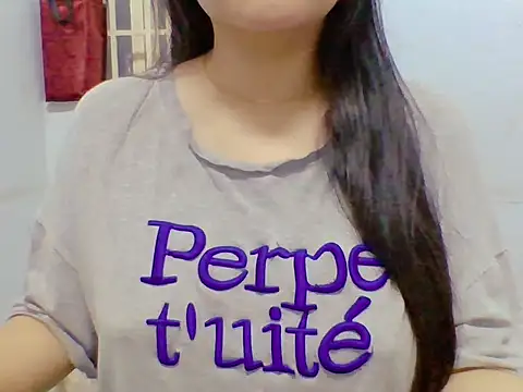 Snapshot of Asian_girl19 chatting on 02/09/26, 02:21 Asian girl19 online show from 02/09/26, 02:21