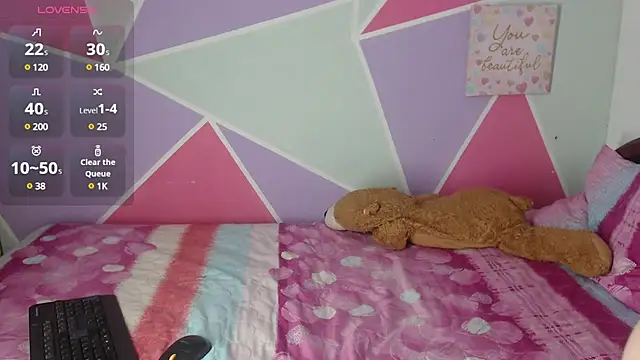 Snapshot of Mily_Miley chatting on 01/17/25, 05:19 Mily Miley online show from 01/17/25, 05:19