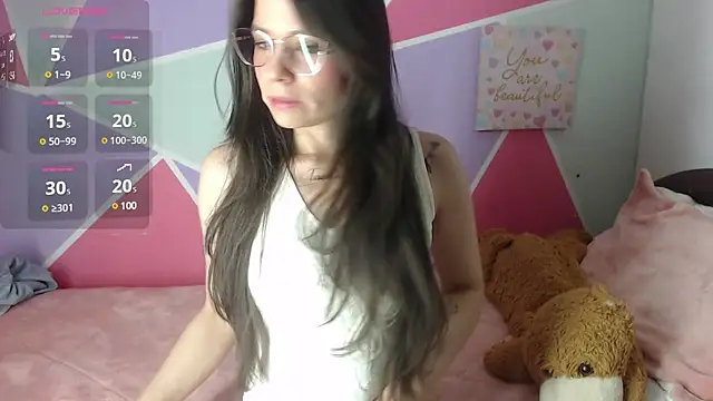 Snapshot of Mily_Miley chatting on 02/07/25, 07:38 Mily Miley online show from 02/07/25, 07:38