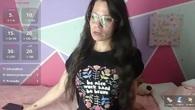 Snapshot of Mily_Miley chatting on 02/26/25, 10:42 Mily Miley online show from 02/26/25, 10:42