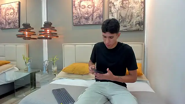 kieran derek online show from 11/15/25, 03:48