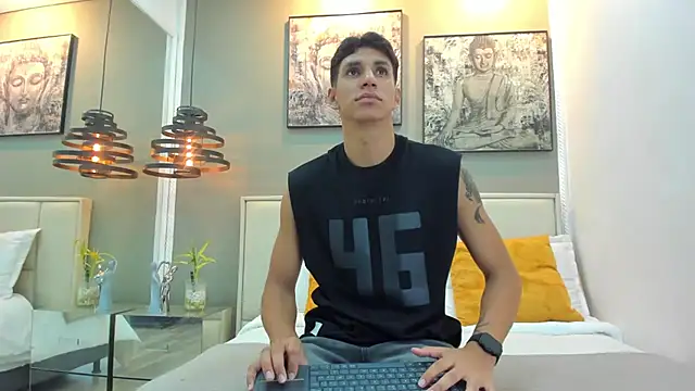 kieran derek online show from 11/25/25, 12:32