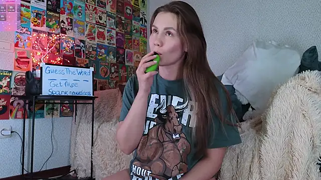 LittleLeen online show from 09/11/25, 03:23