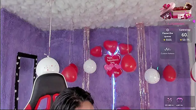 Snapshot of Diosa-afrodita chatting on 02/14/25, 10:28 Diosa-afrodita online show from 02/14/25, 10:28