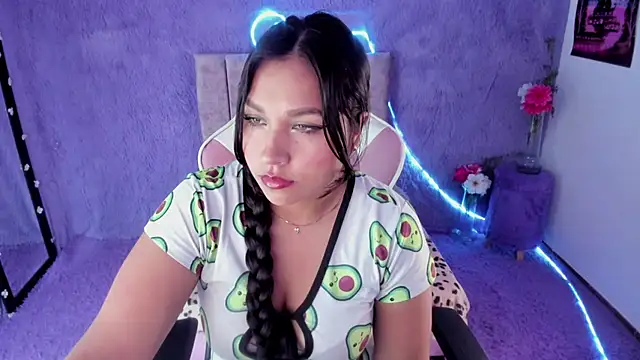 Snapshot of Diosa-afrodita chatting on 03/06/25, 11:36 Diosa-afrodita online show from 03/06/25, 11:36