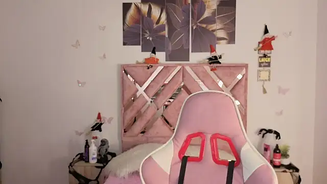 Snapshot of Diosa-afrodita chatting on 10/24/25, 04:20 Diosa-afrodita online show from 10/24/25, 04:20