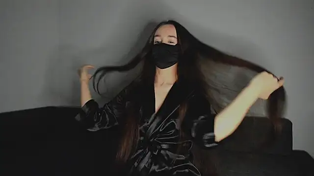 AngelinaAdderly online show from 04/17/26, 07:17