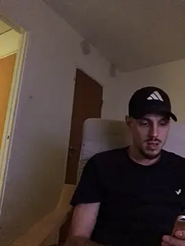 denz9209 online show from 03/01/25, 12:07