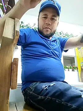 Snapshot of very2_sexy chatting on 09/29/25, 04:17 very2 sexy online show from 09/29/25, 04:17