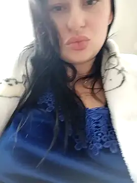 Snapshot of YuliannaFox chatting on 01/07/25, 06:48 YuliannaFox online show from 01/07/25, 06:48