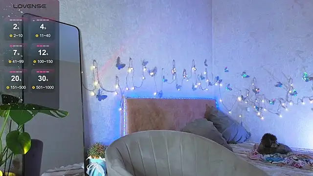 lavenderluxe online show from 12/03/25, 01:20