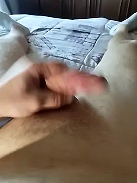 Snapshot of hexsmith96 chatting on 02/06/26, 12:41 hexsmith96 online show from 02/06/26, 12:41