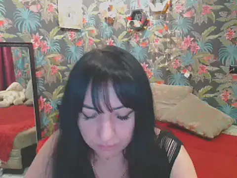 Snapshot of SusanLaNice chatting on 12/07/24, 04:47 SusanLaNice online show from 12/07/24, 04:47