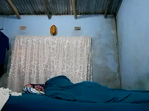 Snapshot of Touch_mysoul chatting on 01/12/25, 01:42 Touch mysoul online show from 01/12/25, 01:42