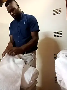 Snapshot of Touch_mysoul chatting on 10/16/25, 10:05 Touch mysoul online show from 10/16/25, 10:05