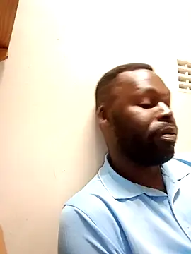 Snapshot of Touch_mysoul chatting on 10/24/25, 07:05 Touch mysoul online show from 10/24/25, 07:05