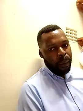 Snapshot of Touch_mysoul chatting on 10/28/25, 02:09 Touch mysoul online show from 10/28/25, 02:09