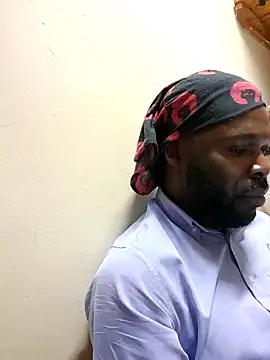 Snapshot of Touch_mysoul chatting on 11/26/25, 08:48 Touch mysoul online show from 11/26/25, 08:48