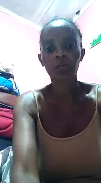 Snapshot of sweets_80 chatting on 02/13/25, 10:00 sweets 80 online show from 02/13/25, 10:00