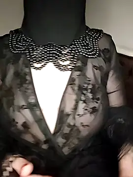 Snapshot of -Arab_milf- chatting on 01/05/25, 12:10 -Arab milf- online show from 01/05/25, 12:10