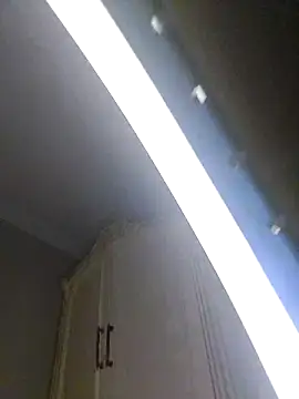 Snapshot of -Arab_milf- chatting on 02/13/25, 12:00 -Arab milf- online show from 02/13/25, 12:00