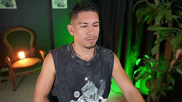 Snapshot of Aaronfox_x chatting on 01/18/26, 09:57 Aaronfox x online show from 01/18/26, 09:57